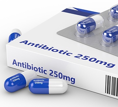 Antibiotic pill packs for periodontal therapy